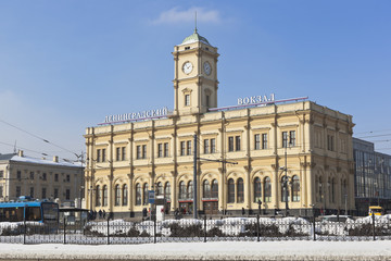 Fototapeta na wymiar The building of the Leningrad Railway Station in Moscow, Russia
