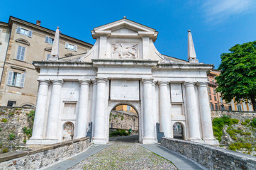 Fototapeta na wymiar Porta San Giacomo. Detail of the gate to old city of Bergamo.