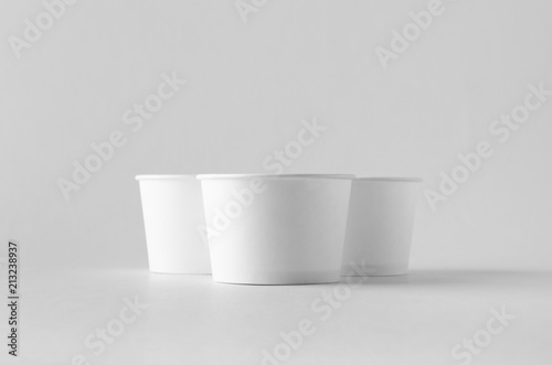 Download White Ice Cream Paper Cup Mock Up Wall Mural Wallpaper Murals Shablon