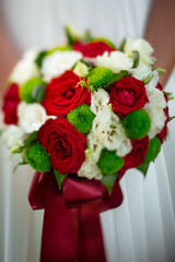 White red wedding bouquet