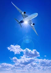 Gordijnen vliegtuig tegen een blauwe lucht © frank peters