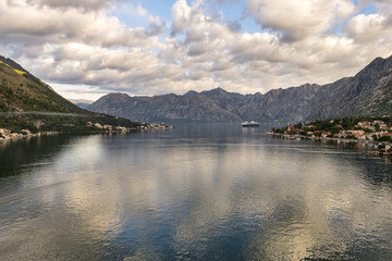 Naklejka na ściany i meble Luxury cruise ship in Montenegro Kotor Bay.