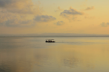 Naklejka premium Atardecer