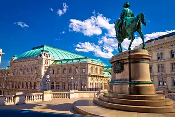 Foto op Canvas Weense staatsopera huis plein en architectuur uitzicht © xbrchx
