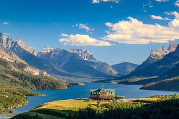 Waterton Lakes National Park, Alberta, Canada - obrazy, fototapety, plakaty