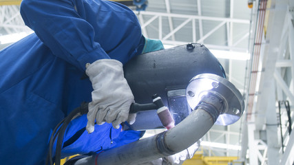 Welder Industrial welding part in Oil and Gas or Petrochemical