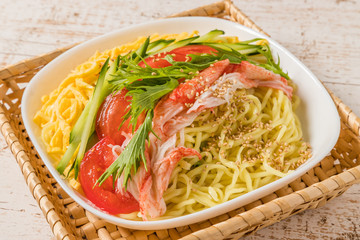 冷やし中華　 chilled Chinese noodles