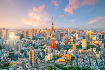 Poster Im Rahmen Skyline von Tokio mit Tokyo Tower in Japan © f11photo