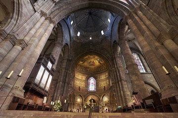 Fototapeta na wymiar Interior of historic Strasbourg Minster Cathedral