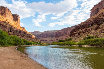 Colorado river flowing through beautiful mesas in Moab, Utah