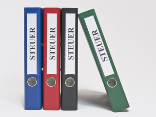 Steuern 