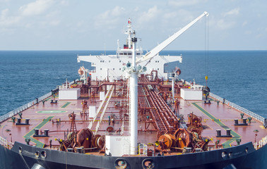 Tanker ship