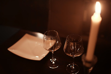 dinner romantic candle nobody / serving beautiful candlelight dinner
