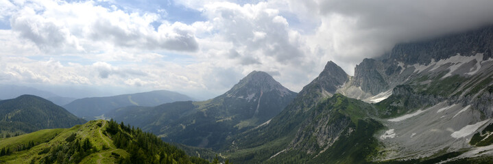 Fototapeta na wymiar Dachstein panorama view