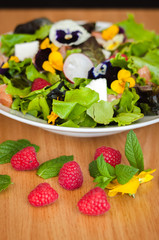 salad with flowers