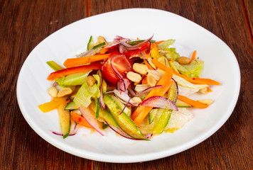 Vietnam salad with peanut