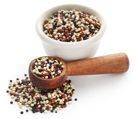 Fresh mixed quinoa