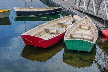 Fototapeta na wymiar Boats tied up to dock