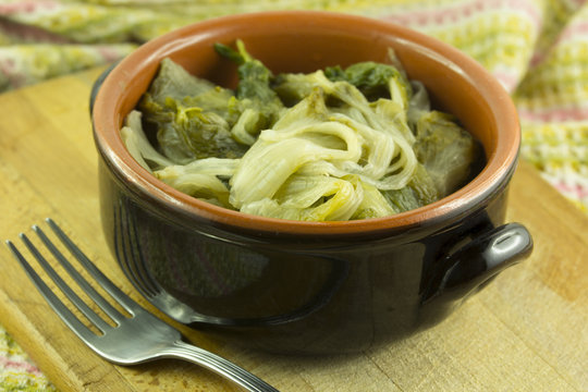 Ciotola con verdure bollite