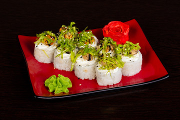 Japanese roll with mussel