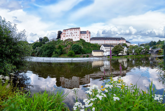 Barocke Schlossanlage in Weilburg an der Lahn