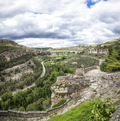 Fototapeta na wymiar View of the Júcar valley from the town, Cuenca, Spain