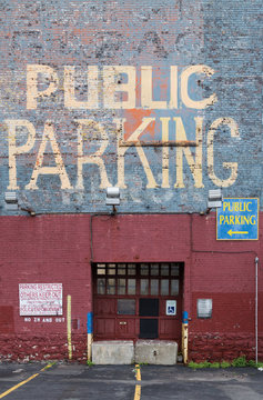 Parking Gratuit &agrave; Buffalo, vieux b&acirc;timent