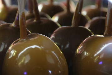 Caramel Apples 