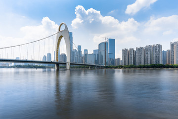 Fototapeta na wymiar Guangzhou city scenery and the Liede Bridge