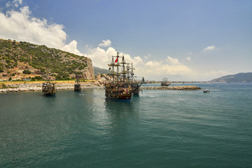 Obraz premium Alanya, Turkey, retro style cruise ships during cruise courses