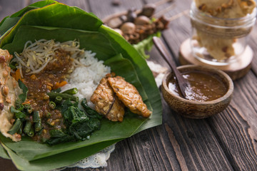 nasi pecel. vegetable with peanut sauce