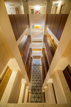 kuşbakışı lobby boşluğu