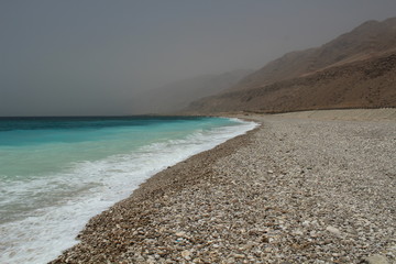 coast in oman between Muscat and Sur