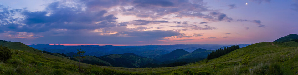 Obraz na płótnie Canvas Sunset nature panorama