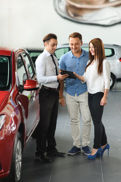 Salesman shows information for clients