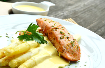 Asparagus with salmon and hollandaise sauce (German name is Spargel mit Lachs und Sauce Hollandaise)
Menu for spring season.