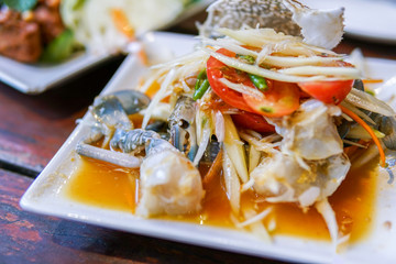 papaya salad with horse crab