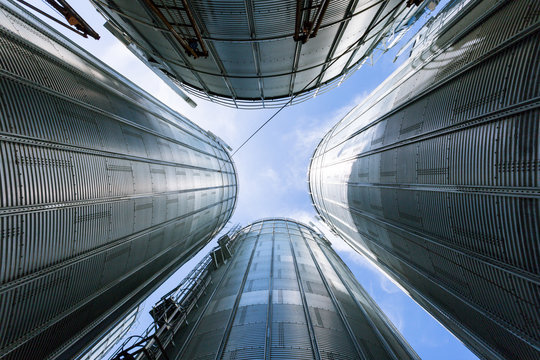 Low Angle Of Industry Stainless Steel Tanks