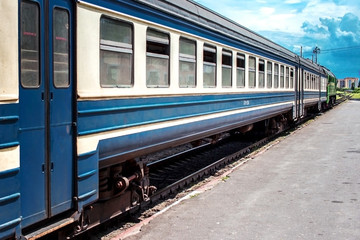 Naklejka premium Train on the platform