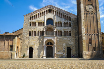 Obraz premium Parma, Italy - July, 9, 2018: center of Parma with Parma Cathedral and Baptistery, Italy