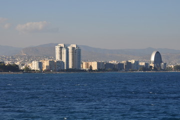 Obraz premium The beautiful Limassol Molos in Cyprus