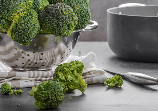 Broccoli vegetable raw picture