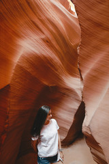 girl exploring the grand canyon in Arizona