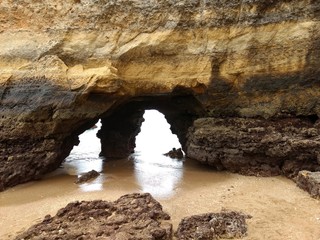 Küste der Algarve in Portugal