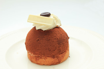 Chocolate mousse confectionery