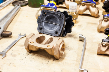 bench-lift with coupling for water