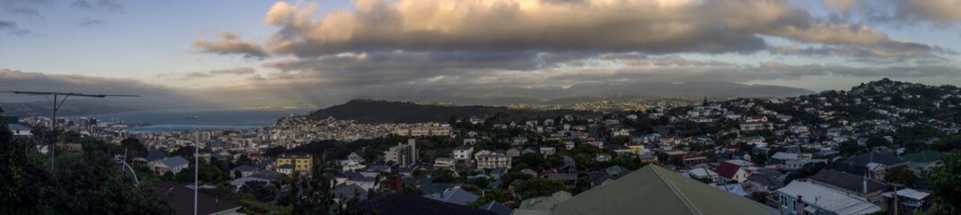 Obraz premium Sunset over Wellington, New Zealand
