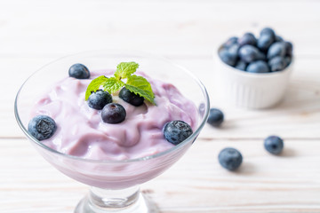 yogurt with fresh blueberries