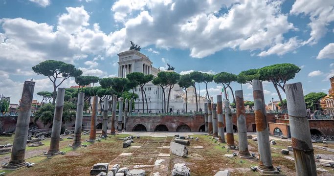 Rome Piazza Venezia Motion Timelapse in Rome City Center 4K UHD. Rome Ancient Architecture Ruins.