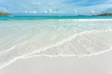 plage de sable blanc, Anse Lazio, Praslin, Seychelles 